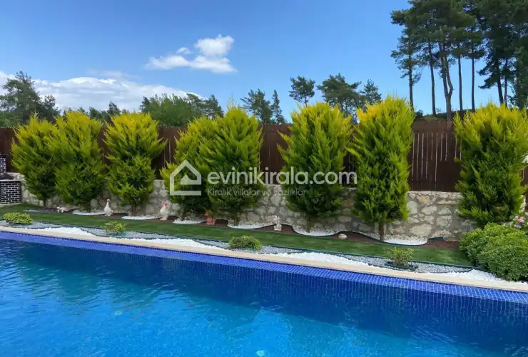 evini-kirala-villa-oscar-deluxe-bahce-4_1707x1280_645.jpg