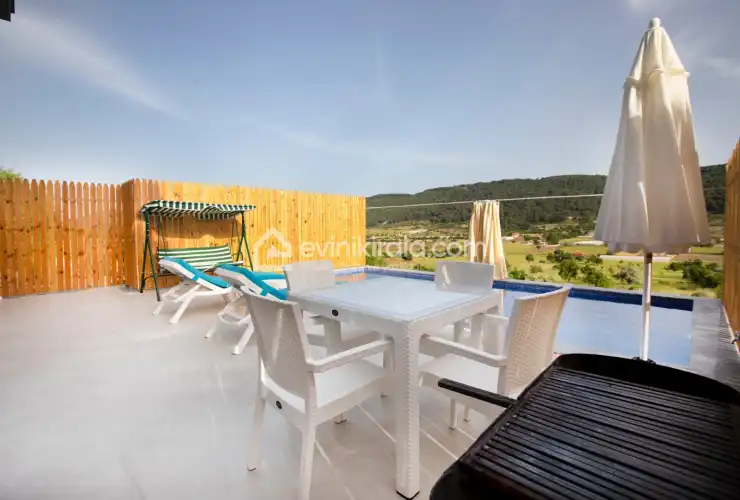 evini-kirala-villa-panni-saribelen-12_468.jpg