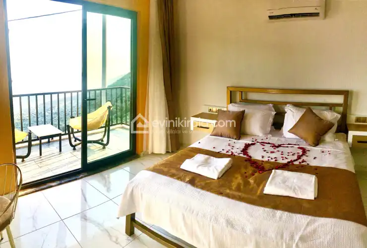 evini-kirala-villa-poolsuit-2-muhafazakar-jakuzili-15_282.jpg