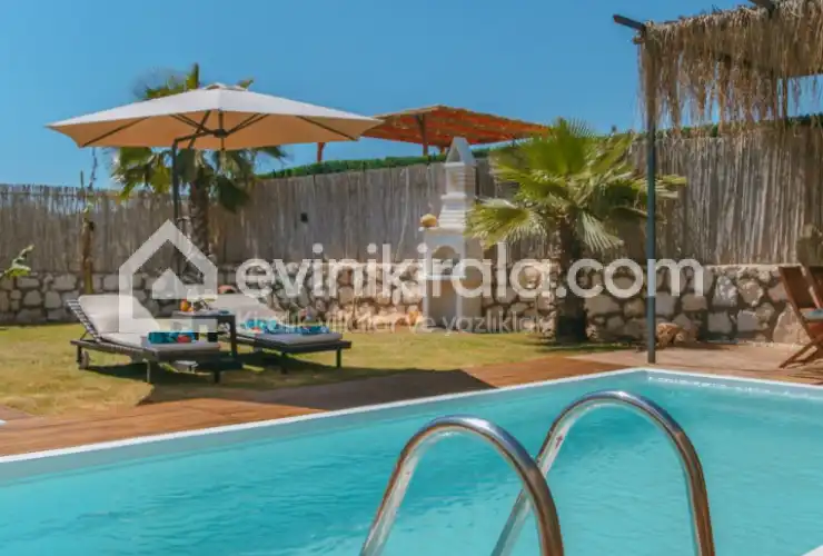 evini-kirala-villa-regor-bayindir-25_853x1280_186.jpg