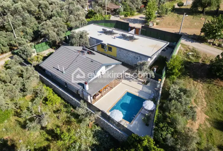 evini-kirala-villa-sarnic-fethiye-21_1707x1280_120.jpg