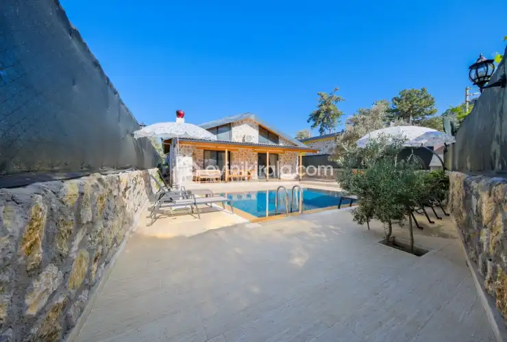 evini-kirala-villa-sarnic-fethiye-9_1920x1280_455.jpg