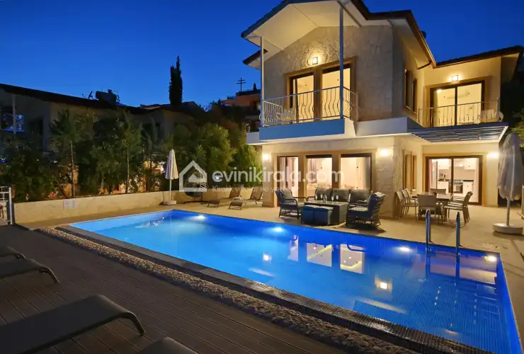 evini-kirala-villa-selene-ibrahimsalvarli-12_1920x1279_691.jpg