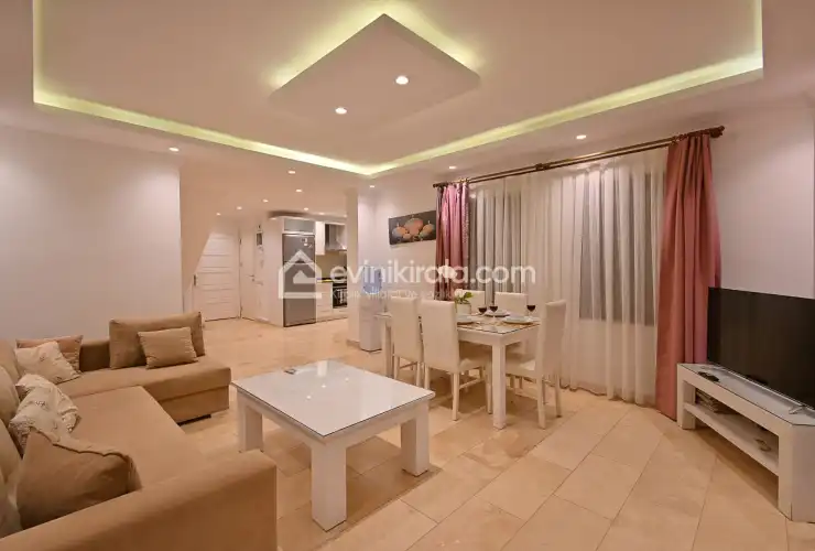 evini-kirala-villa-selene-ibrahimsalvarli-66_1919x1280_119.jpg