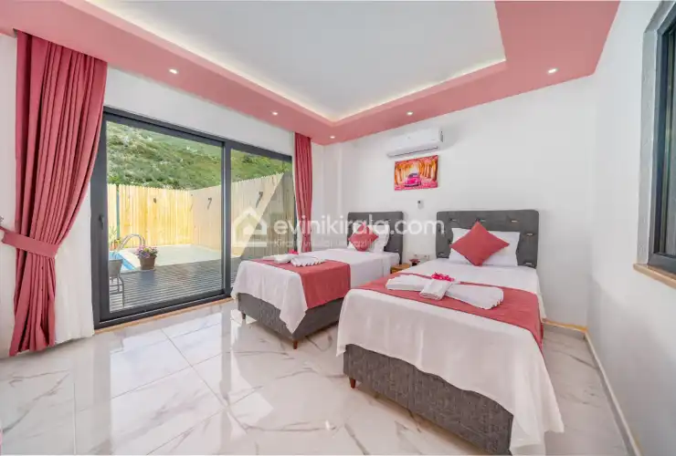 evini-kirala-villa-selyus-ikizce--20_894.jpg
