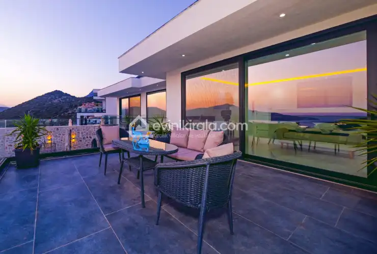 evini-kirala-villa-soi-kalkan-45_180.jpg
