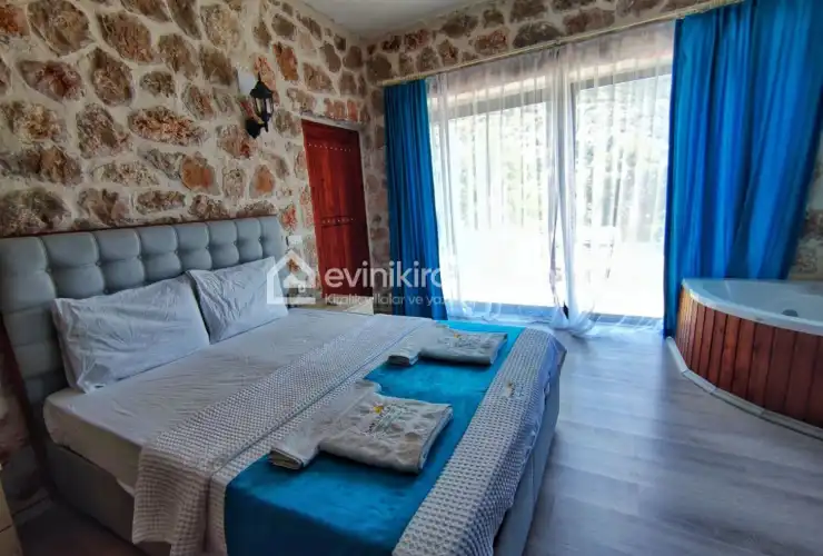 evini-kirala-villa-stone-house-1-11_1726x1280_953.jpg