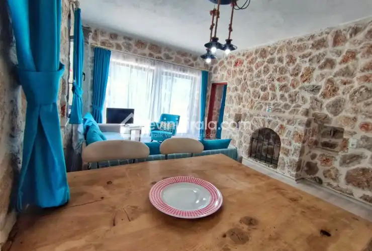 evini-kirala-villa-stone-house-1-6_1726x1280_426.jpg