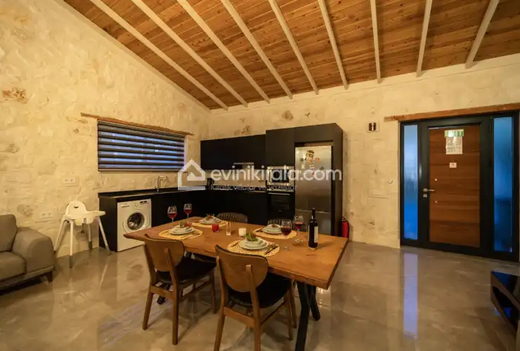 evini-kirala-villa-su-kalkansuites-49_476.jpg