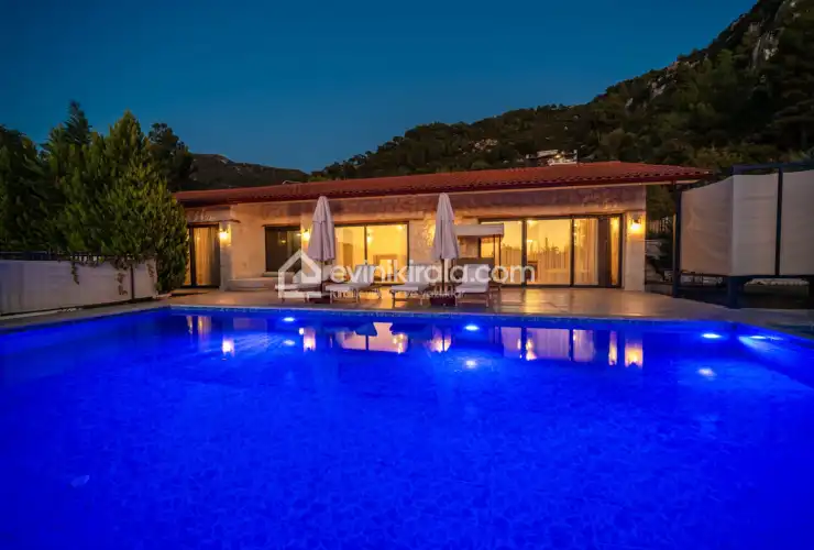evini-kirala-villa-su-kalkansuites-60_274.jpg