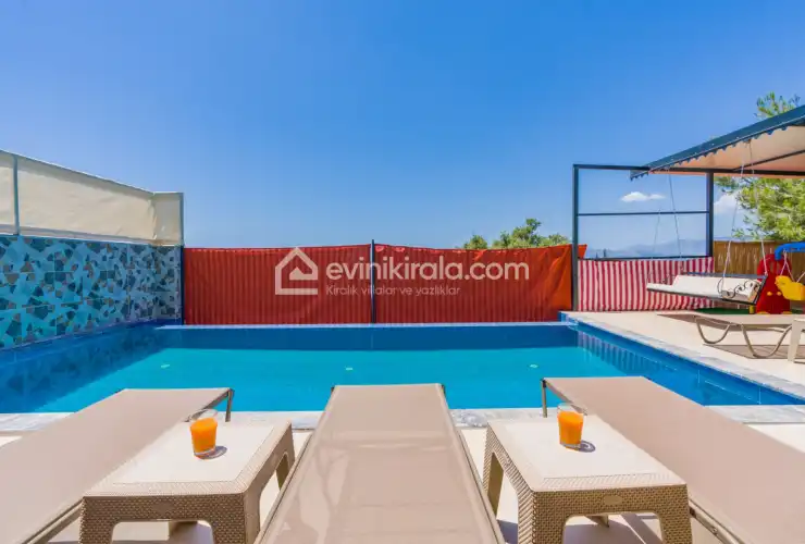 evini-kirala-villa-tas-konak-uzumlu--58_1919x1280_844.JPG