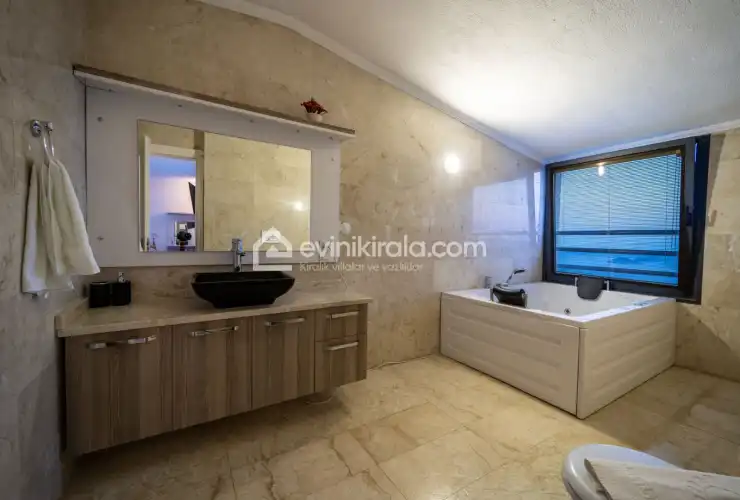 evini-kirala-villa-titanic-kordere-41_944.jpg