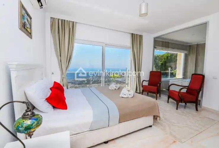 evini-kirala-villa-tolga-akbel-deniz-manzarali-67_536.jpg