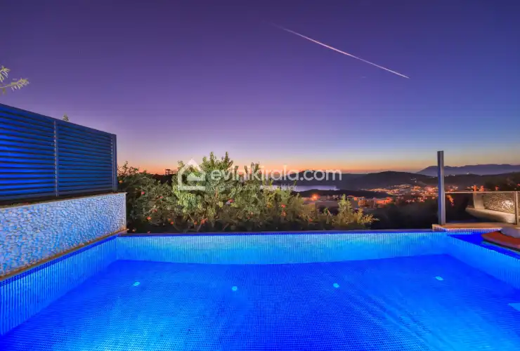 evini-kirala-villa-tufan-kordere-14_566.jpg