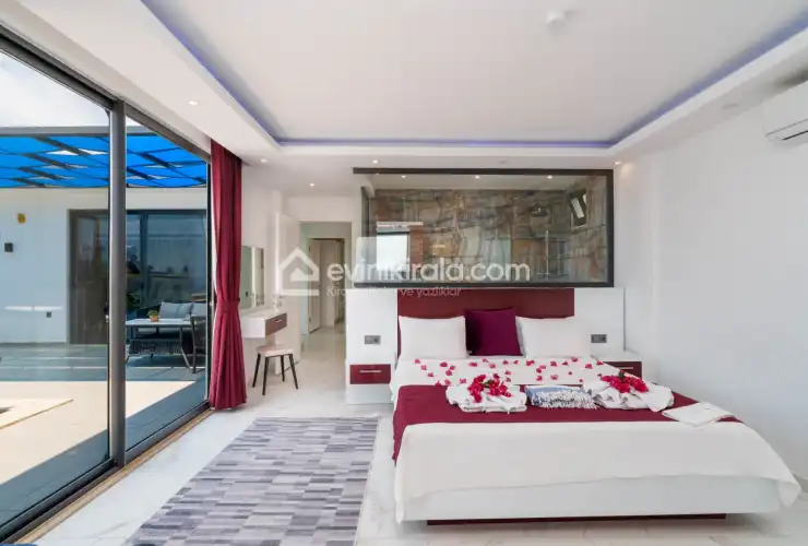 evini-kirala-villa-ugur-akbel-2025-21_484.jpg