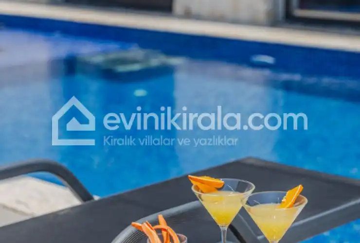 evini-kirala-villa-yaz-10-33_853x1280_880.jpg