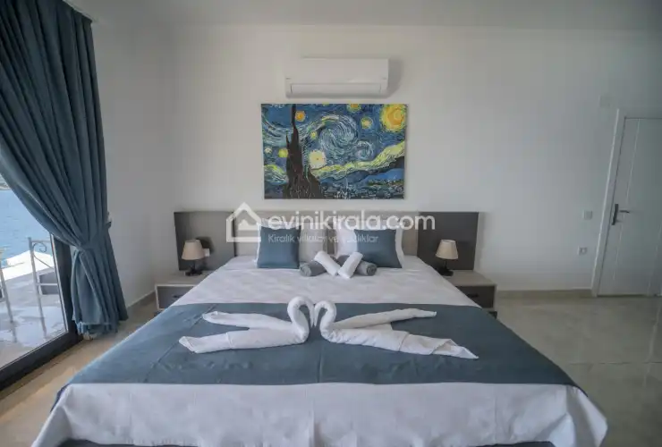 suit-mavi-kiyi-kalkan-34_257.jpg