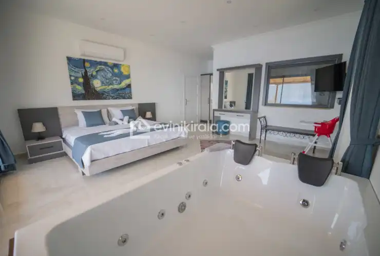 suit-mavi-kiyi-kalkan-36_418.jpg
