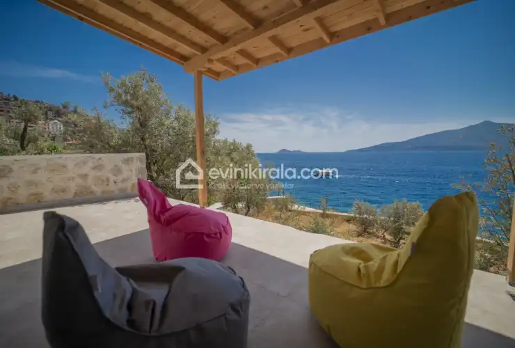 suit-mavi-kiyi-kalkan-46_572.jpg