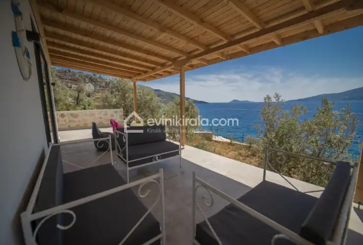 suit-mavi-kiyi-kalkan-51_535.jpg