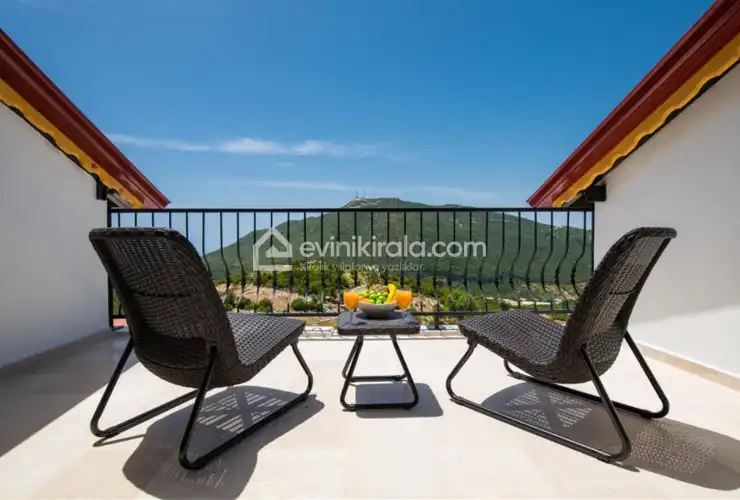 villa-afro-22-1202.jpg