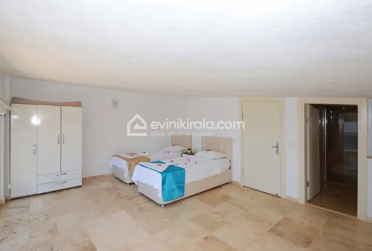 villa-albatros-kalkan-evini-kirala-24_271.JPG