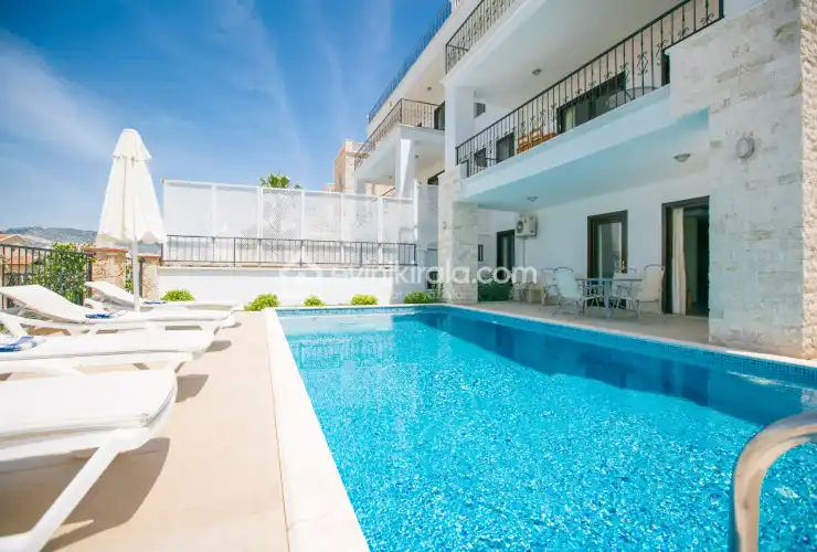 villa-aras-kalkan-evini-kirala-8_579.jpg