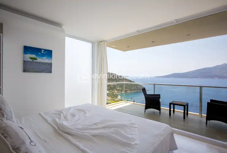 villa-bay-view-kalkan-evini-kirala-10_724.jpg