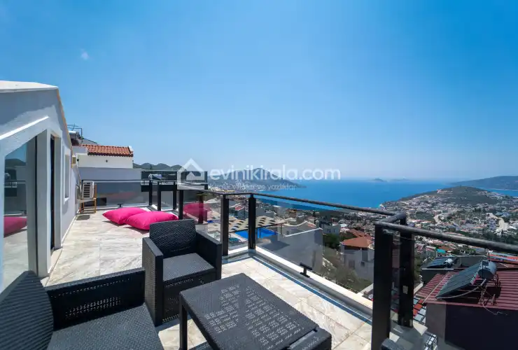 villa-baynur-c-kalkan-evinikirala-21_164.jpg