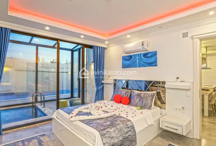 villa-burcu-uzumlu-evini-kirala-24_864.jpg