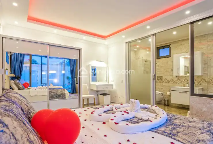 villa-burcu-uzumlu-evini-kirala-29_440.jpg