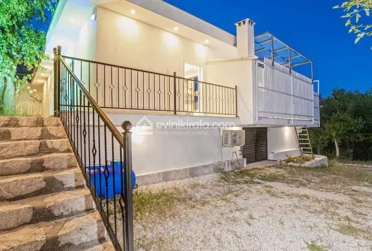 villa-burcu-uzumlu-evini-kirala-34_426.jpg