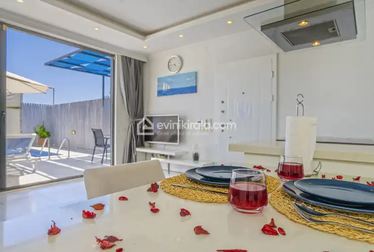 villa-burcu-uzumlu-evini-kirala-49_136.jpg