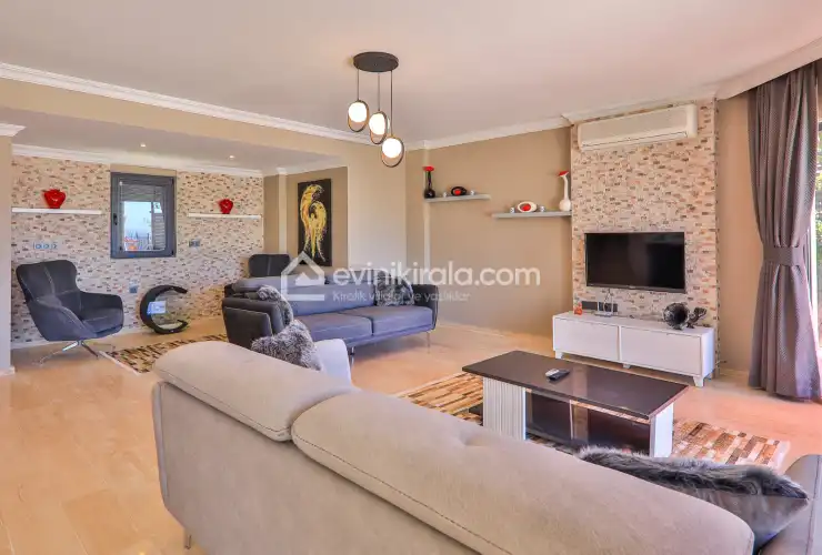 villa-celik-kalkan-evinikirala-18_945.jpg