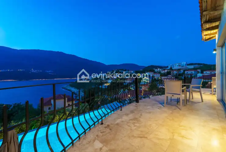 villa-coast-duo-37-3856.jpg