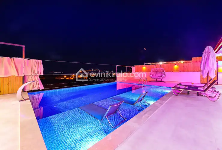villa-ela-1-18-5858.jpg