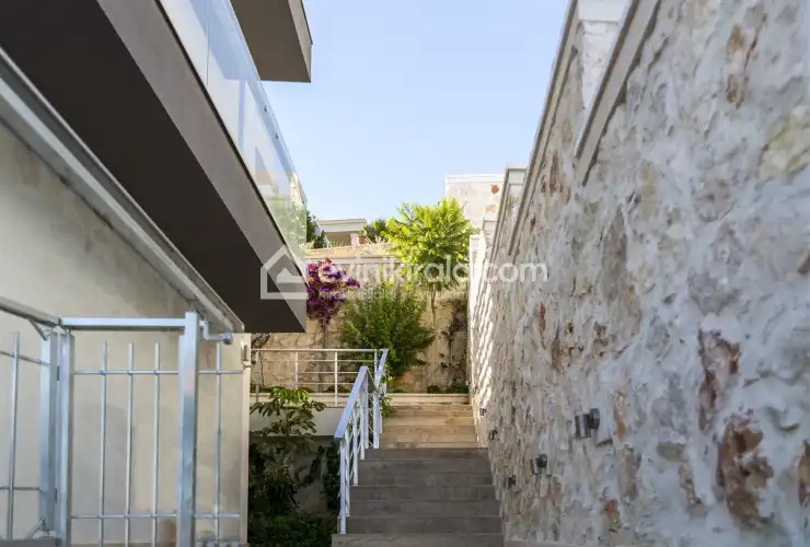 villa-hecky-kalkan-evini-kirala-23_271.jpg
