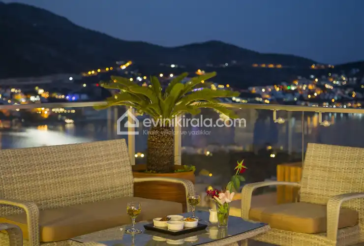 villa-hecky-kalkan-evini-kirala-29_595.jpg
