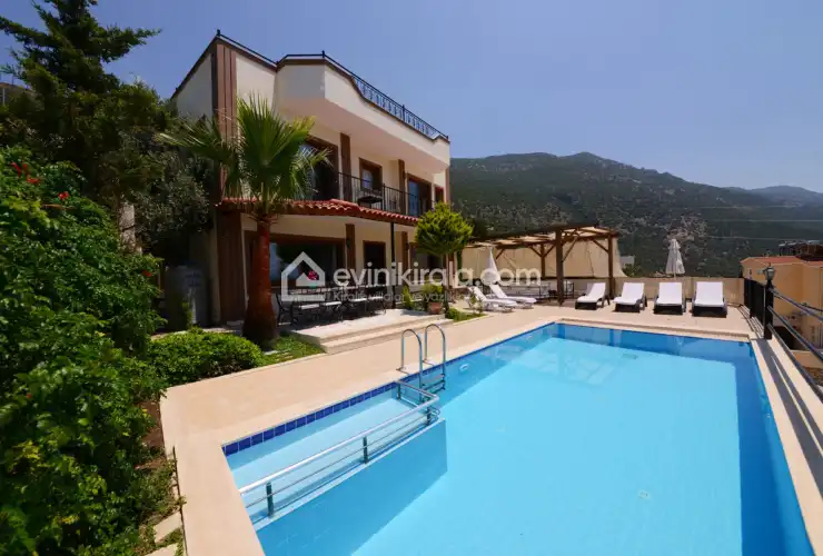 villa-manavgatli-kalkan-evini-kirala-14_547.JPG