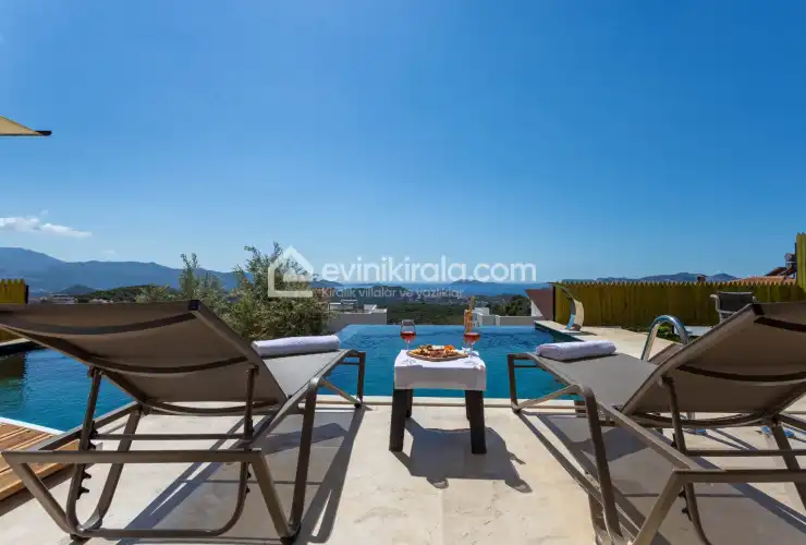 villa-marine-luxury-9-1213.jpg