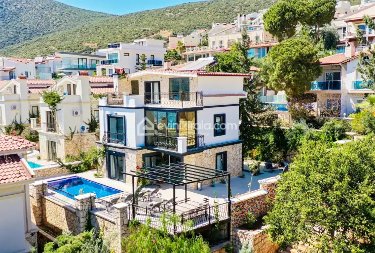 villa-miko-kalkan-evinikirala-9_330.jpg