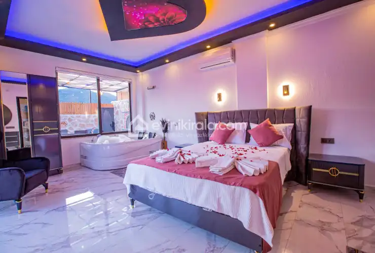 villa-monica-2-6-568.jpg