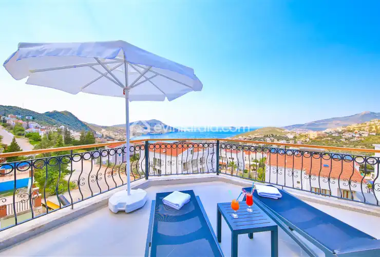 villa-samira-1-kalkan-evini-kirala-43_279.jpg