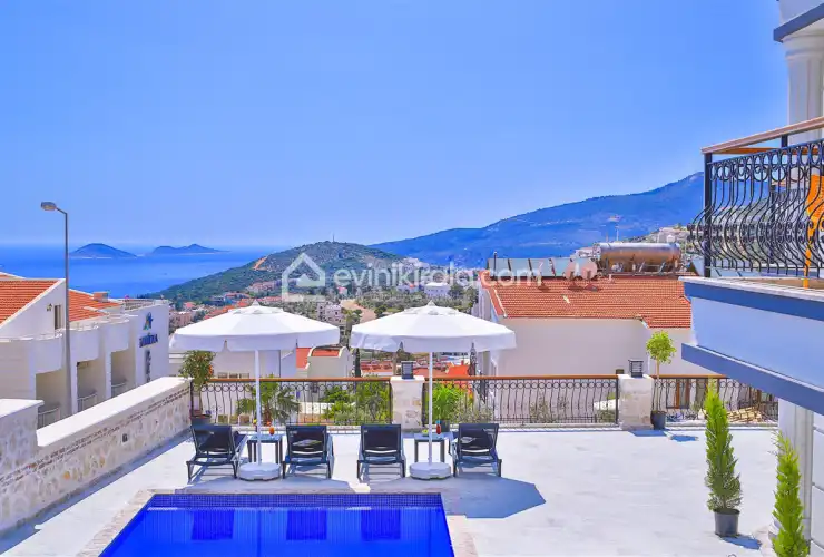 villa-samira-1-kalkan-evini-kirala-4_656.jpg