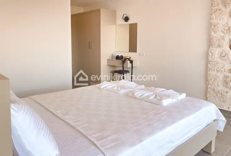 villa-saye-kalkan-evinikirala-14_614.jpg