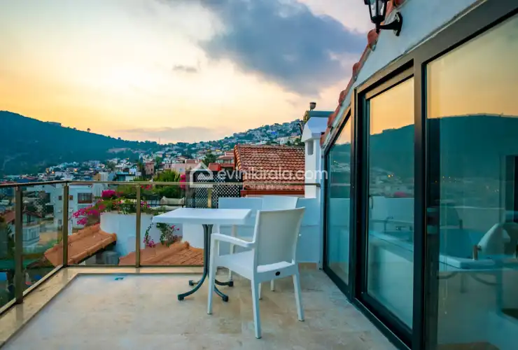 villa-serefe-kalkan-evinikirala-33_179.jpeg