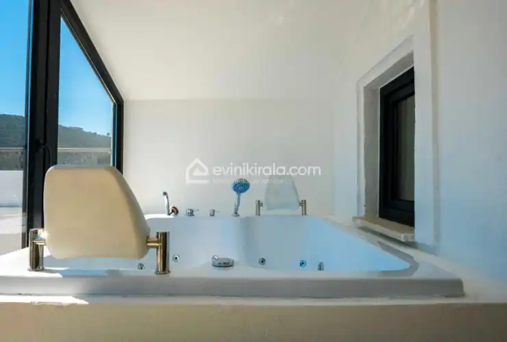 villa-serefe-kalkan-evinikirala-41_786.jpeg