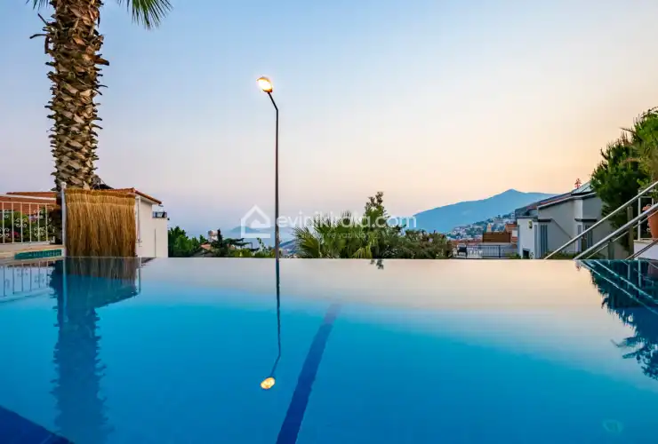villa-serefe-kalkan-evinikirala-6_769.jpeg