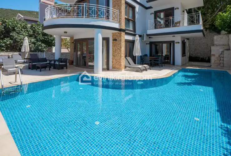 villa-star-kalamar-2-384.jpeg