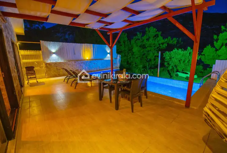 villa-stone-house-2-balayi-evini-kirala58_165.jpg